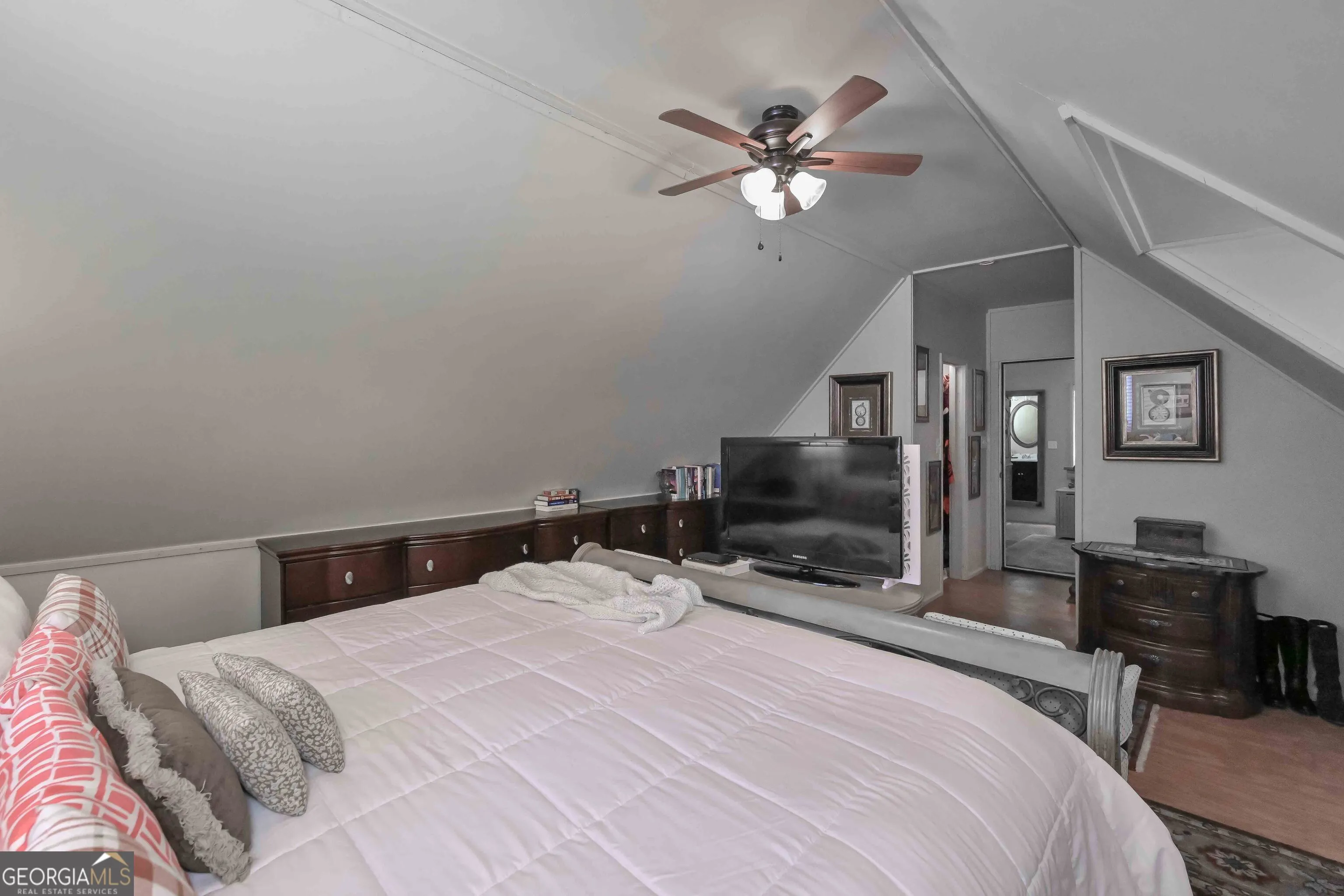 5805 W Chapel Hill Rd — photo 53 of 60