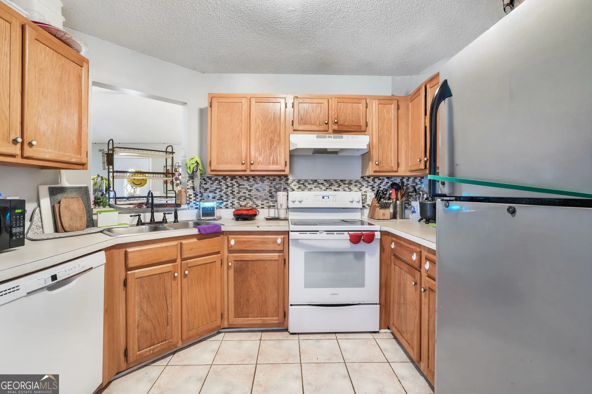 367 Benjamin Dr — photo 4 of 34