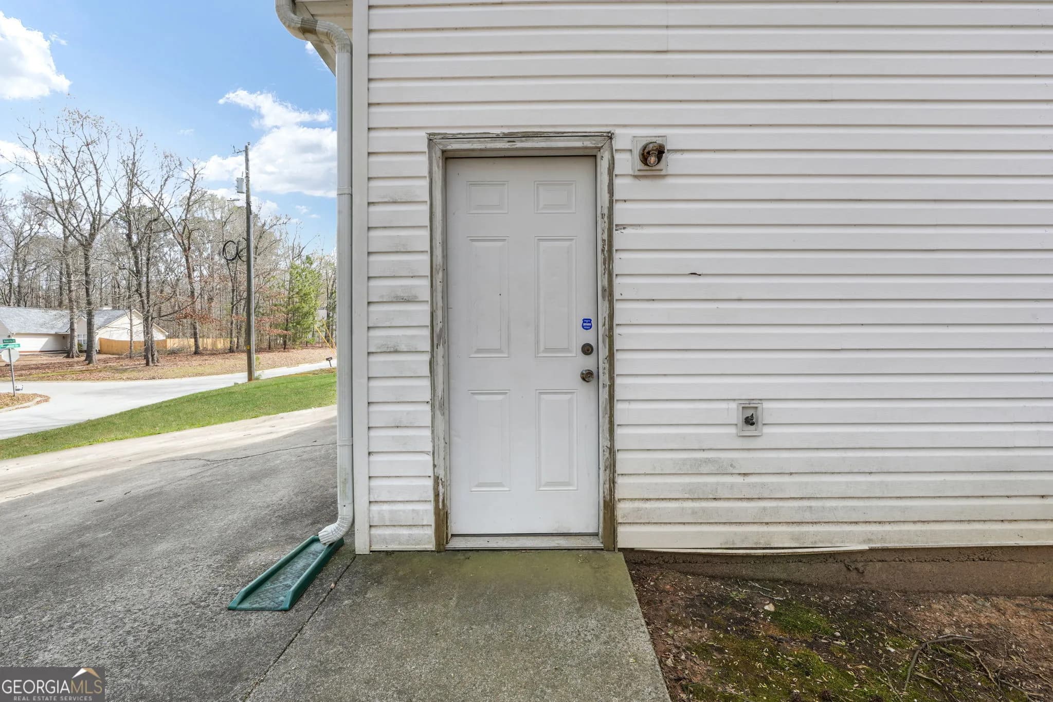 367 Benjamin Dr — photo 15 of 34