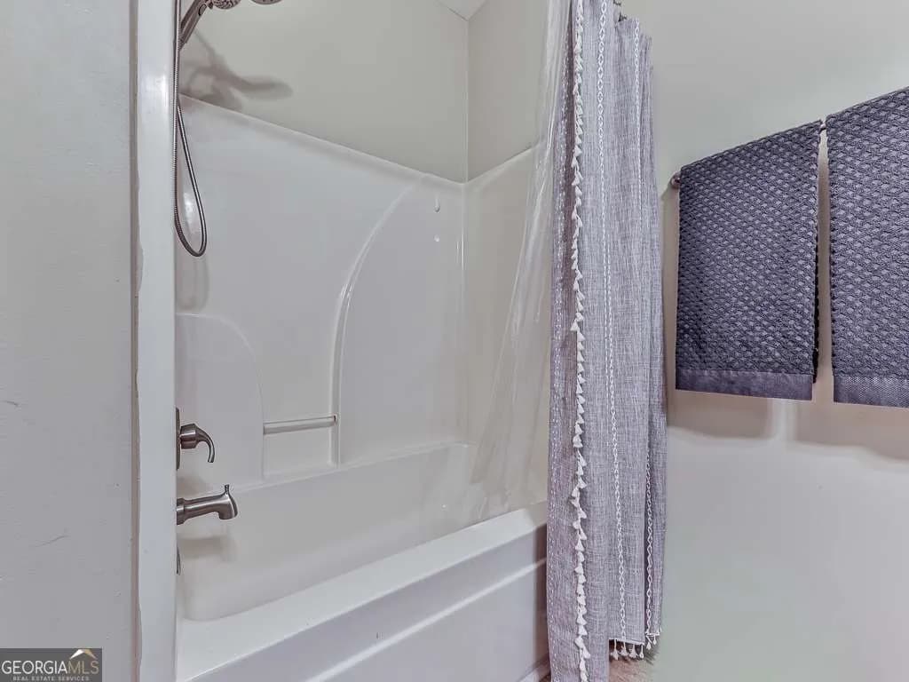 244 Stonehenge Dr — photo 10 of 28