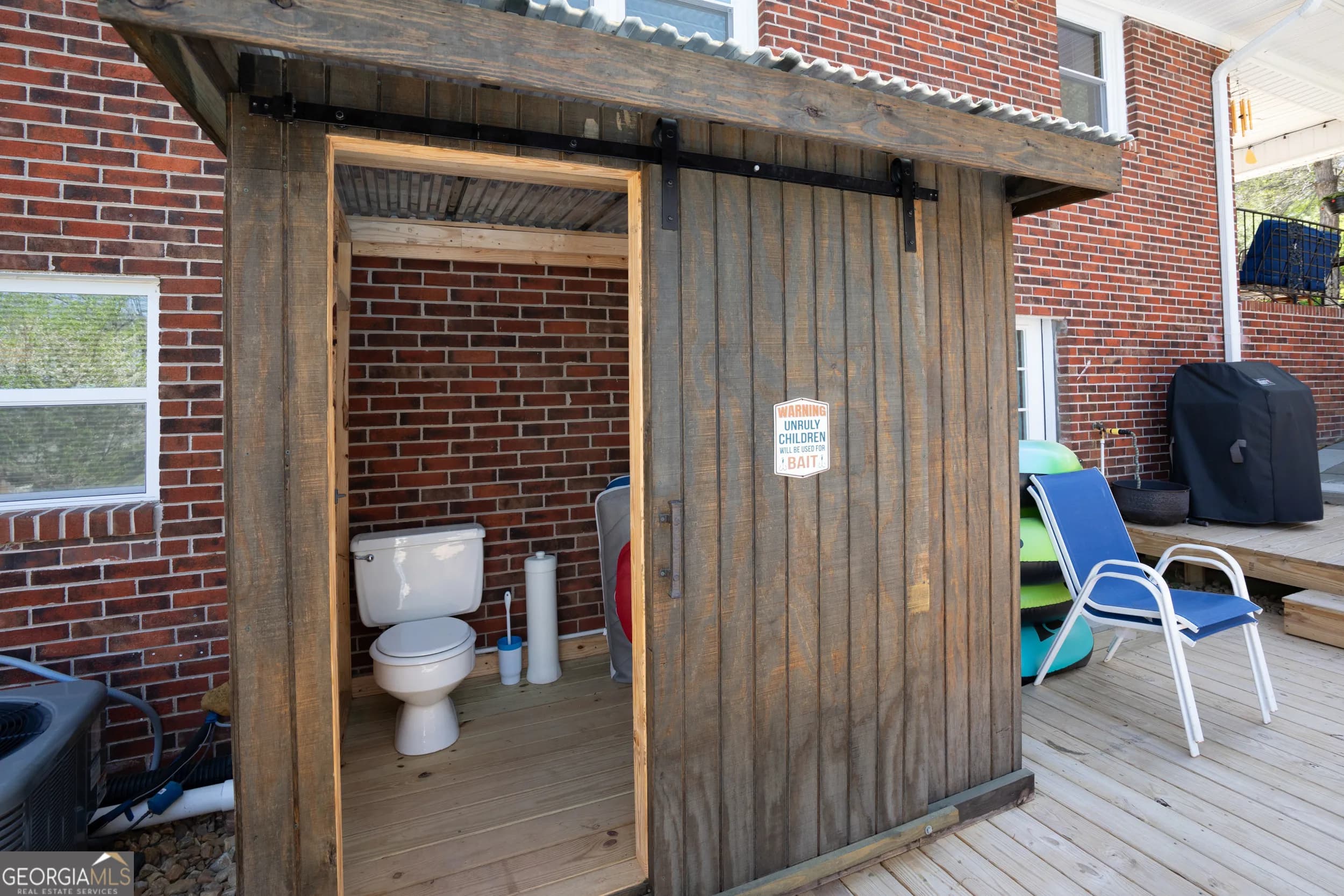 522 Hickory St — photo 39 of 57