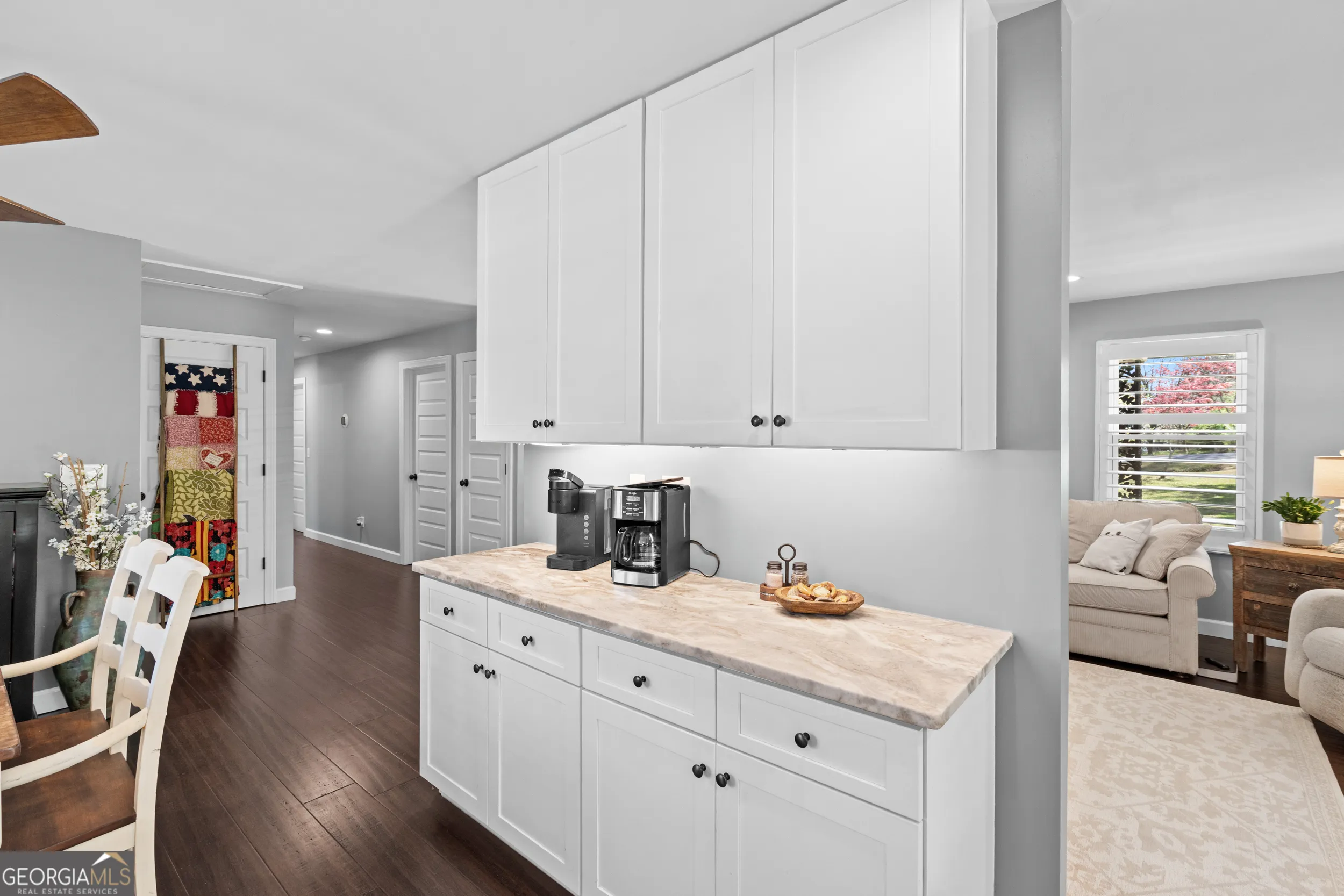 522 Hickory St — photo 4 of 57