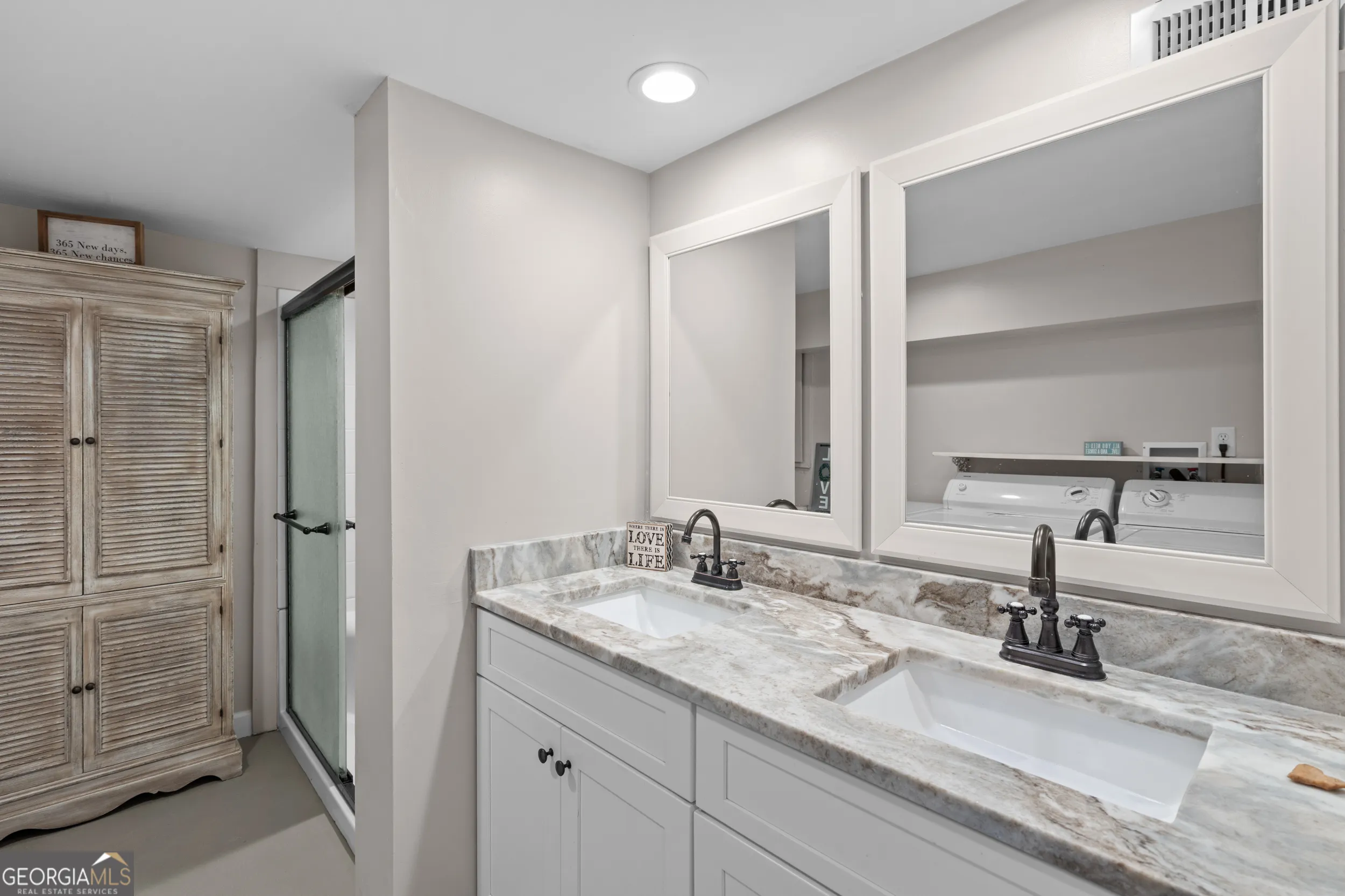522 Hickory St — photo 27 of 57