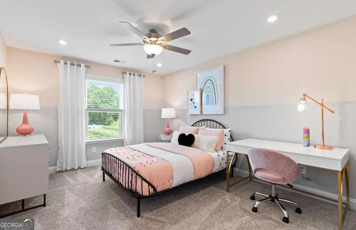 300 Canoe Pl — photo 11 of 27