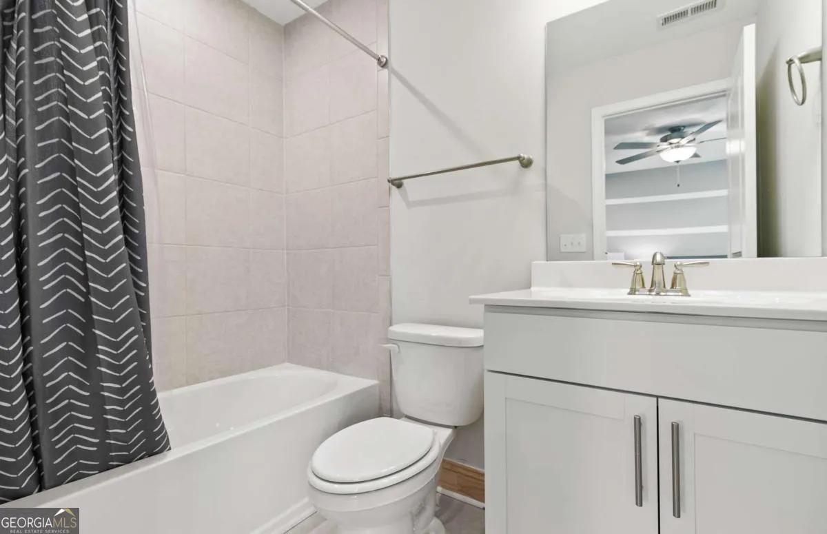 300 Canoe Pl — photo 10 of 27