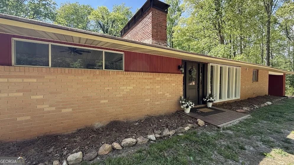 1121 Highway 27 N — photo 2 of 69