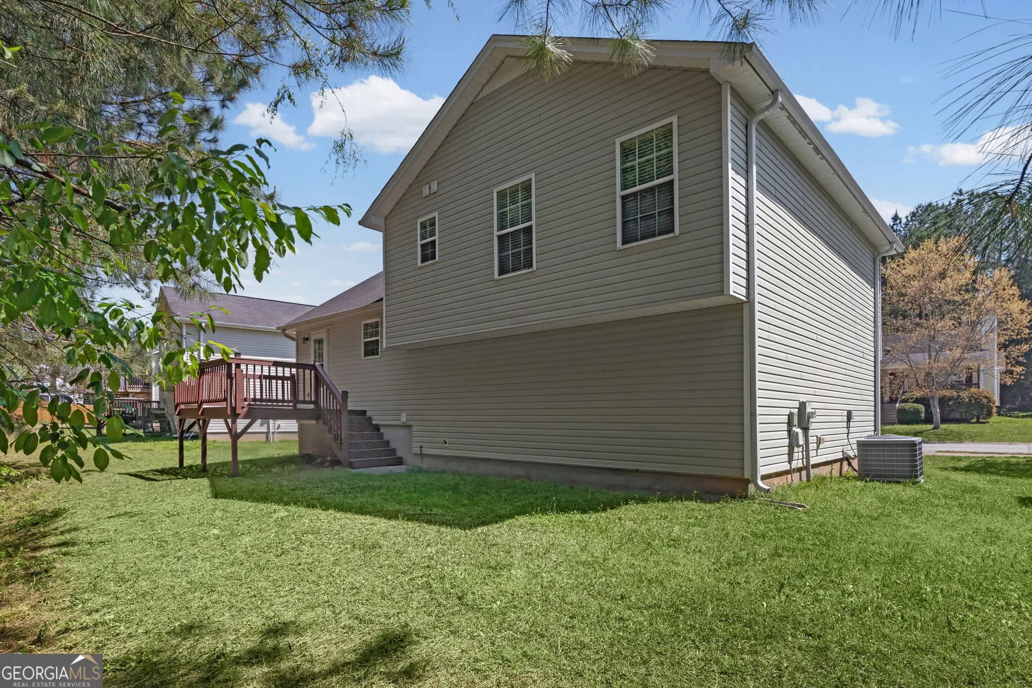 322 Gun Range Rd — photo 9 of 20