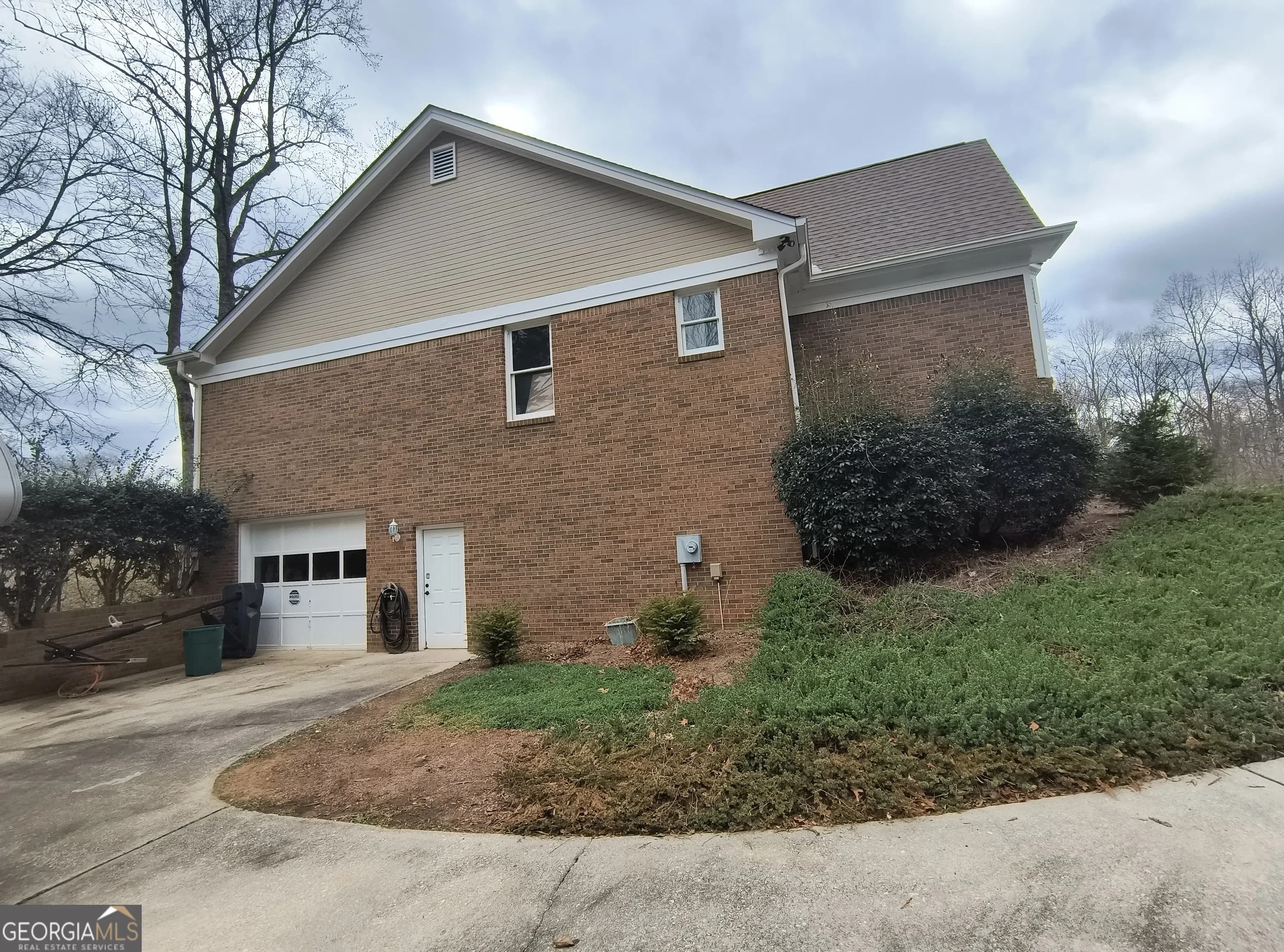 252 Moore St — photo 29 of 37