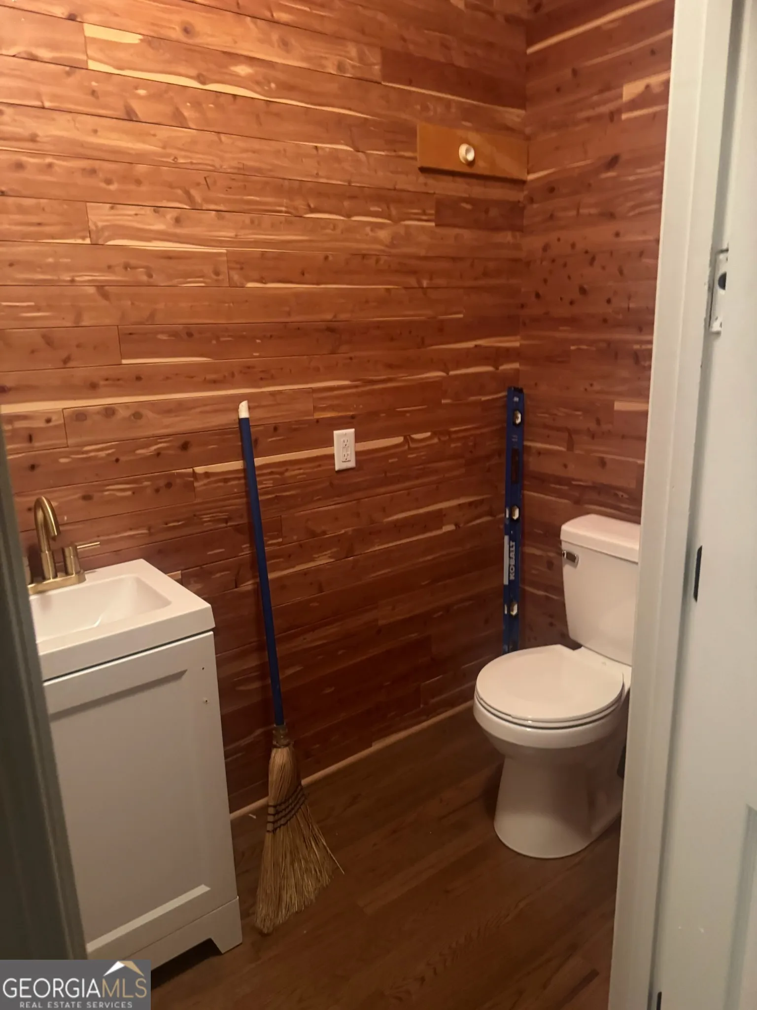 252 Moore St — photo 27 of 37
