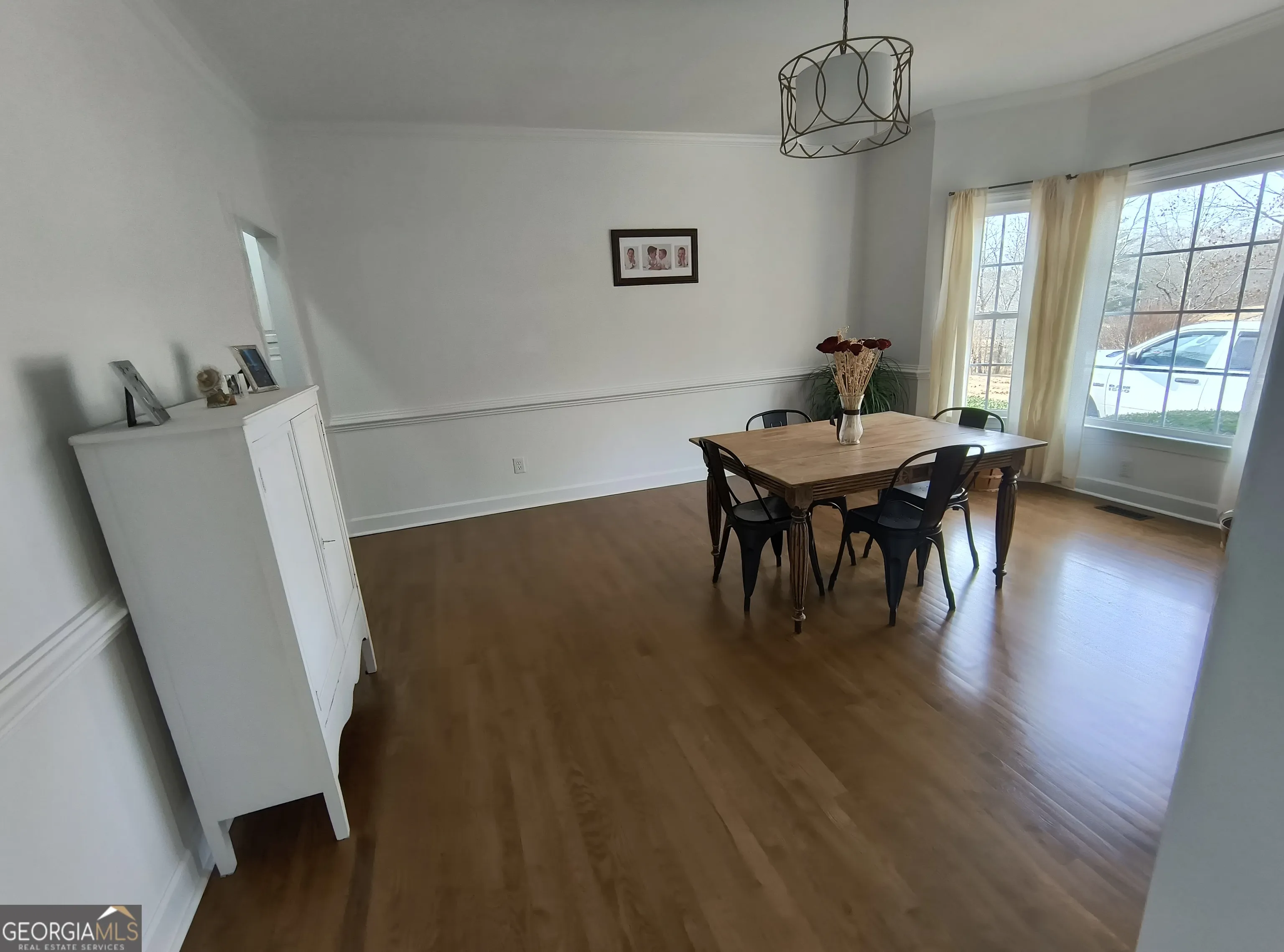 252 Moore St — photo 5 of 37