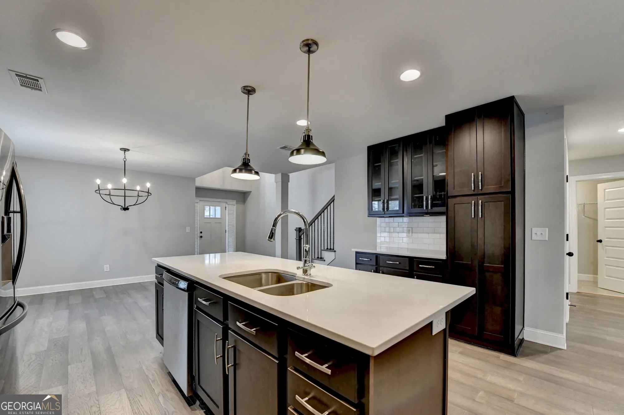 131 Brookstone Dr — photo 17 of 79