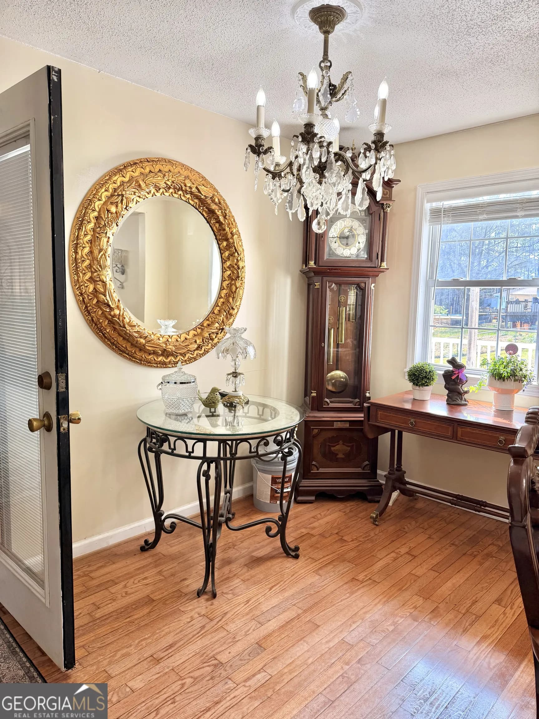 240 Ray St — photo 6 of 33