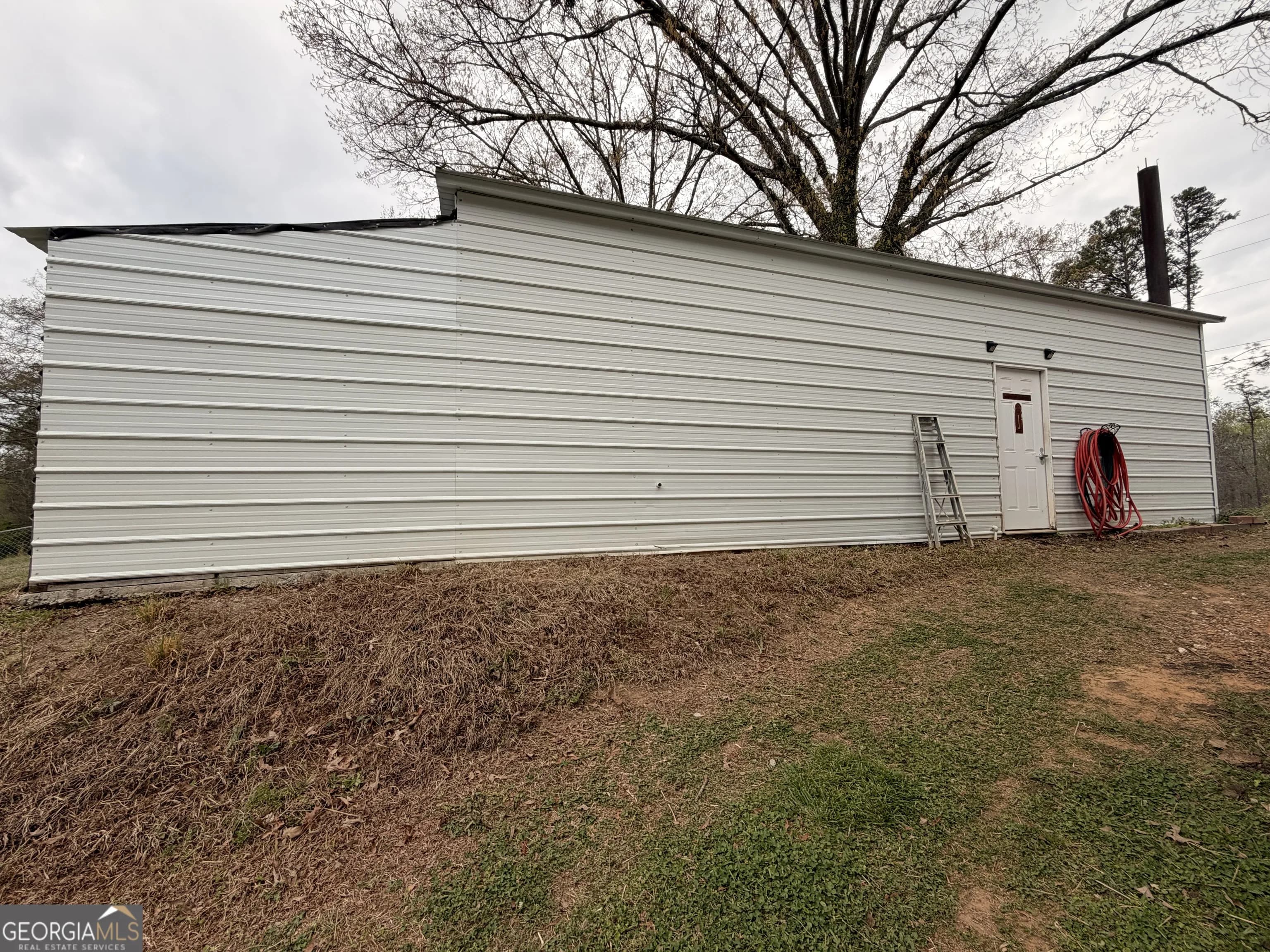 240 Ray St — photo 22 of 33