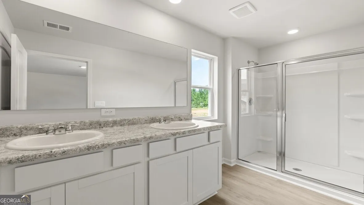 104 Glenrise Dr — photo 10 of 31