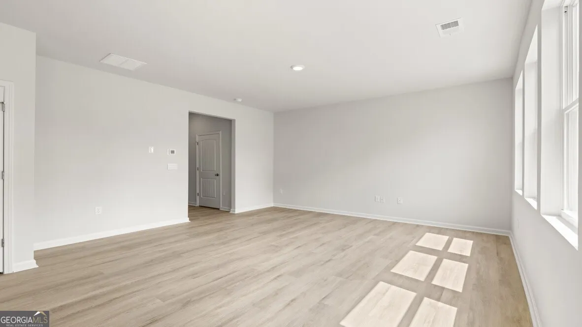 104 Glenrise Dr — photo 6 of 31