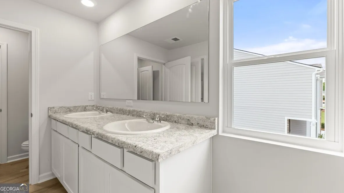 104 Glenrise Dr — photo 11 of 31