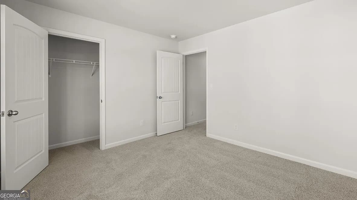 247 Hampton Ter — photo 12 of 30