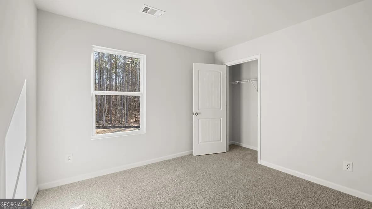 247 Hampton Ter — photo 15 of 30