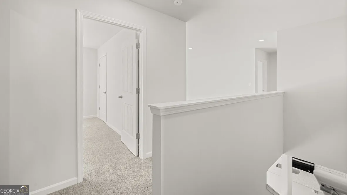 247 Hampton Ter — photo 7 of 30