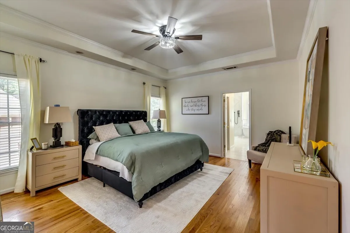 4315 Rosemont Dr — photo 10 of 47