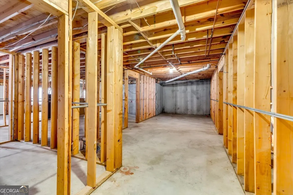 4315 Rosemont Dr — photo 31 of 47