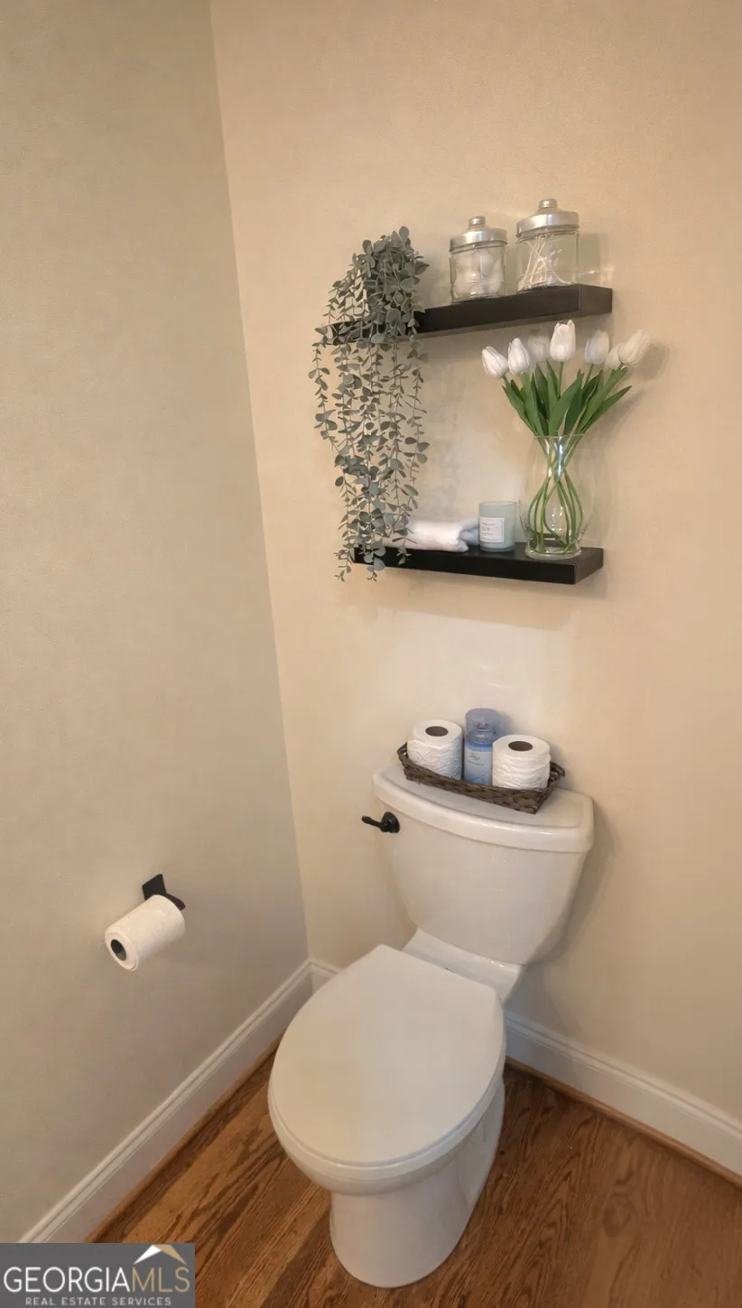 4315 Rosemont Dr — photo 25 of 47