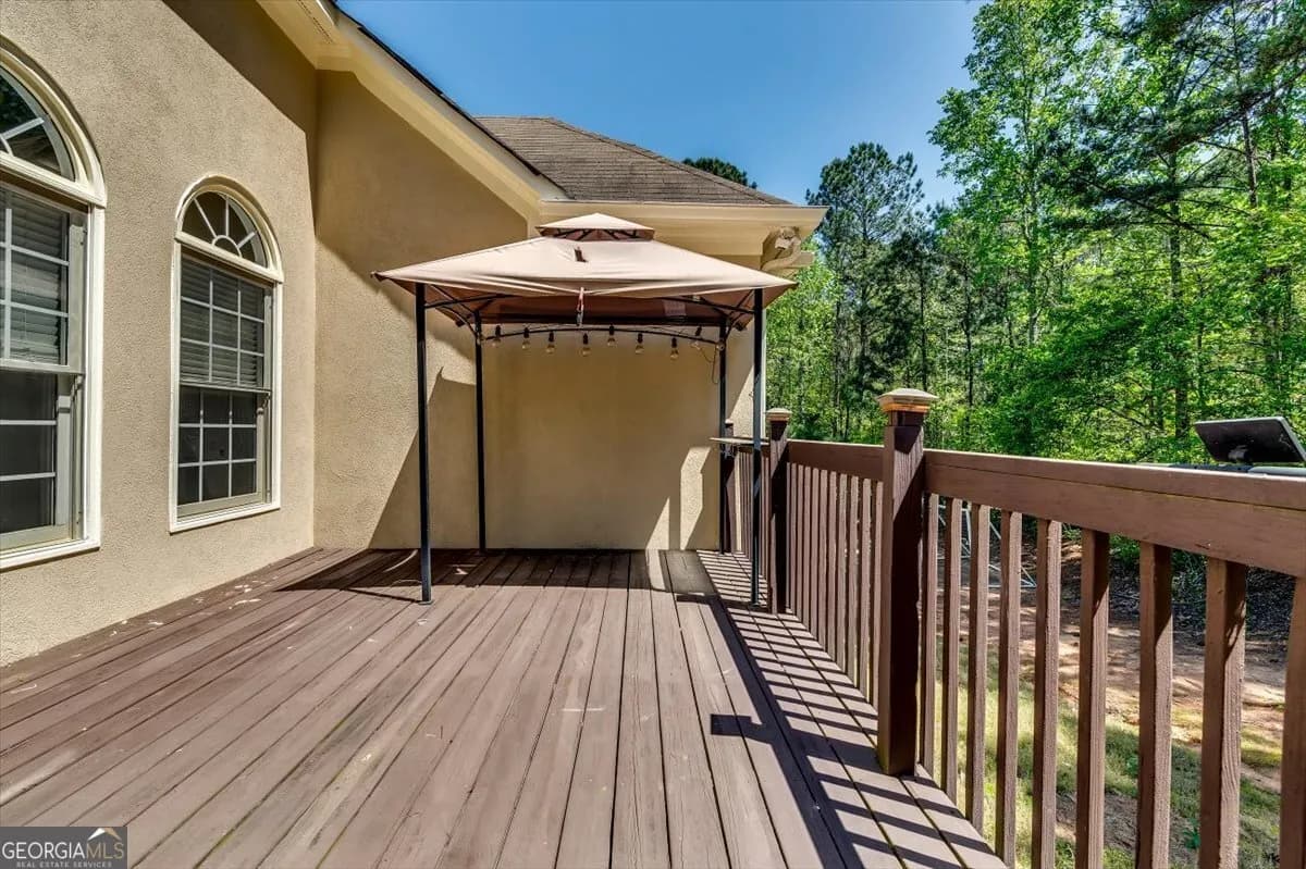 4315 Rosemont Dr — photo 37 of 47
