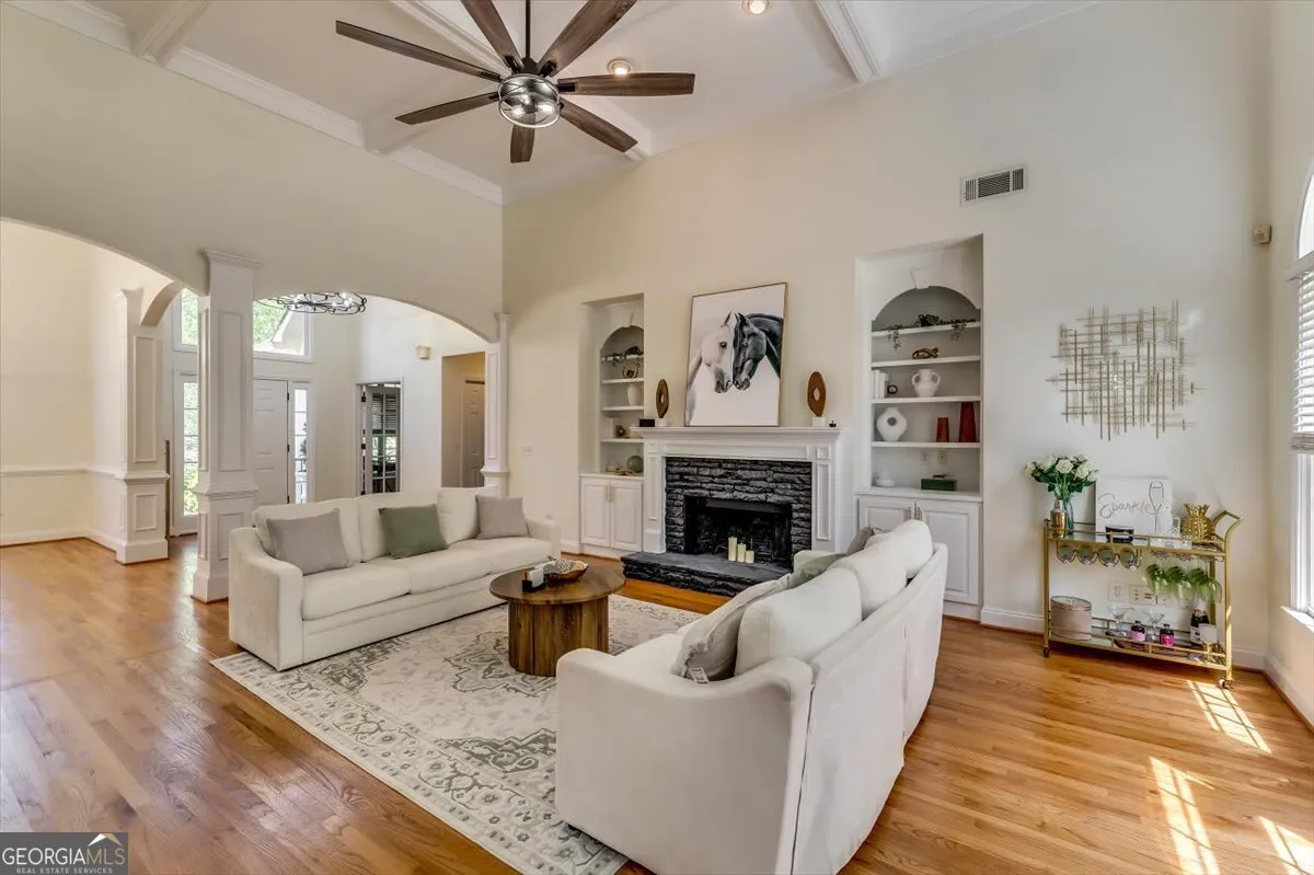 4315 Rosemont Dr — photo 43 of 47