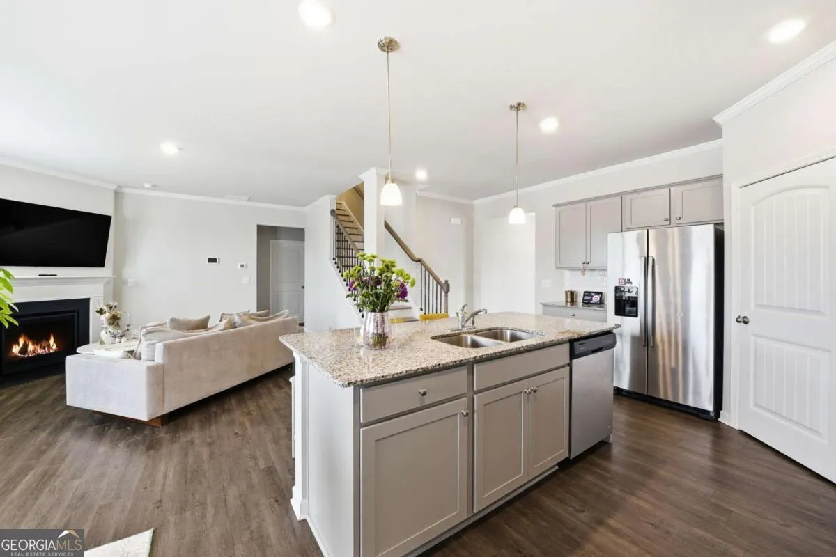 84 Chasewood Ln — photo 4 of 49