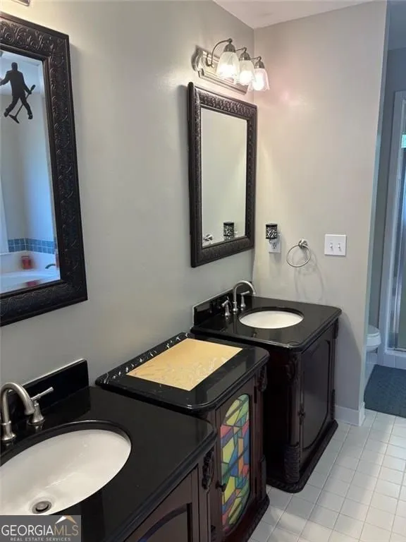 9440 Logan Ln — photo 10 of 35