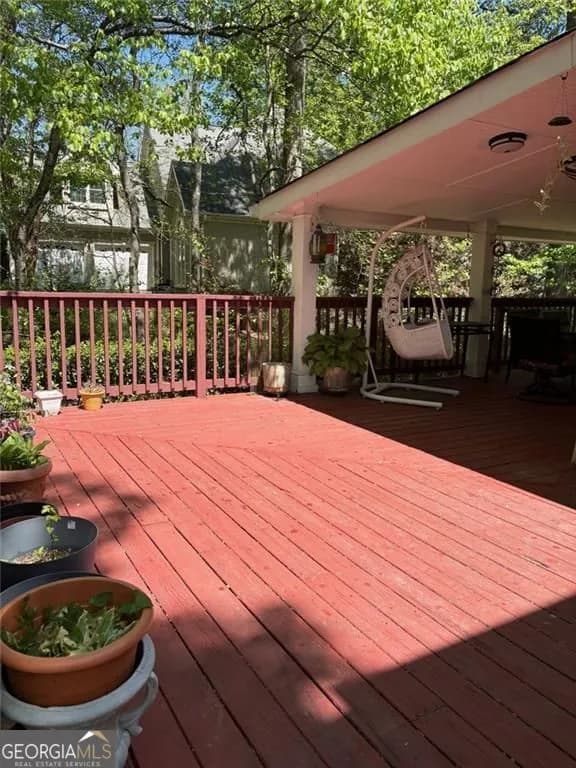 9440 Logan Ln — photo 28 of 35