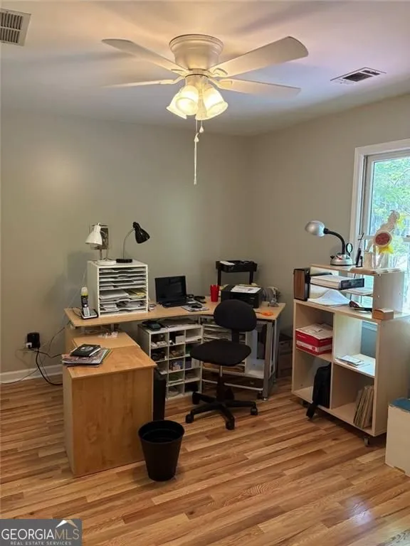 9440 Logan Ln — photo 20 of 35