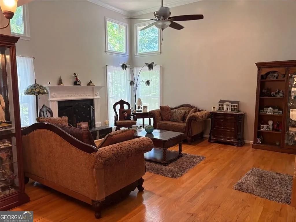 9440 Logan Ln — photo 32 of 35