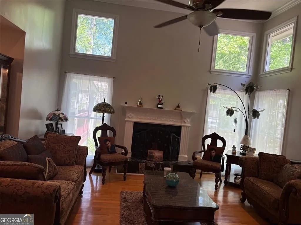 9440 Logan Ln — photo 31 of 35