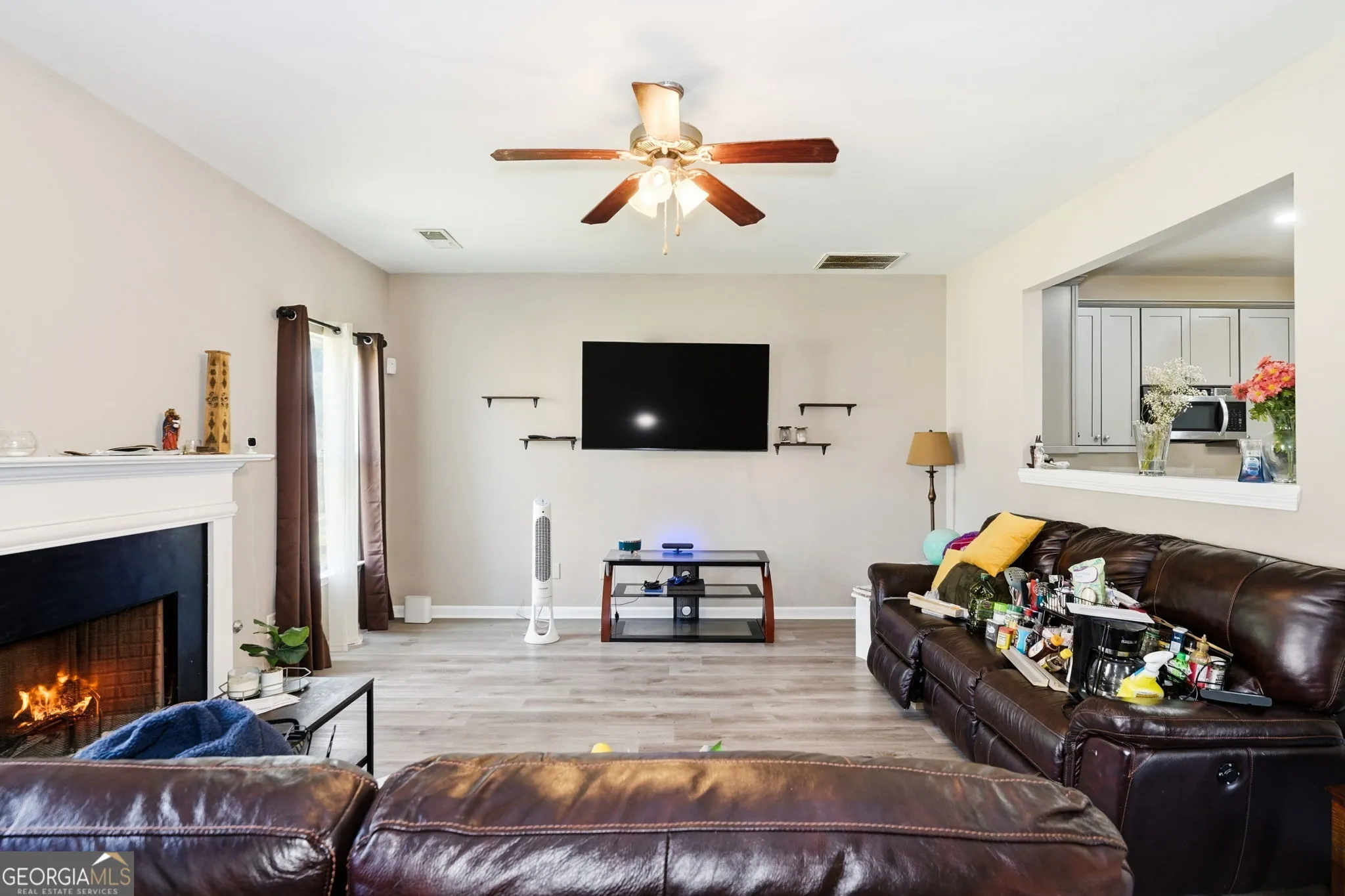 2415 Valley Creek Dr — photo 6 of 38