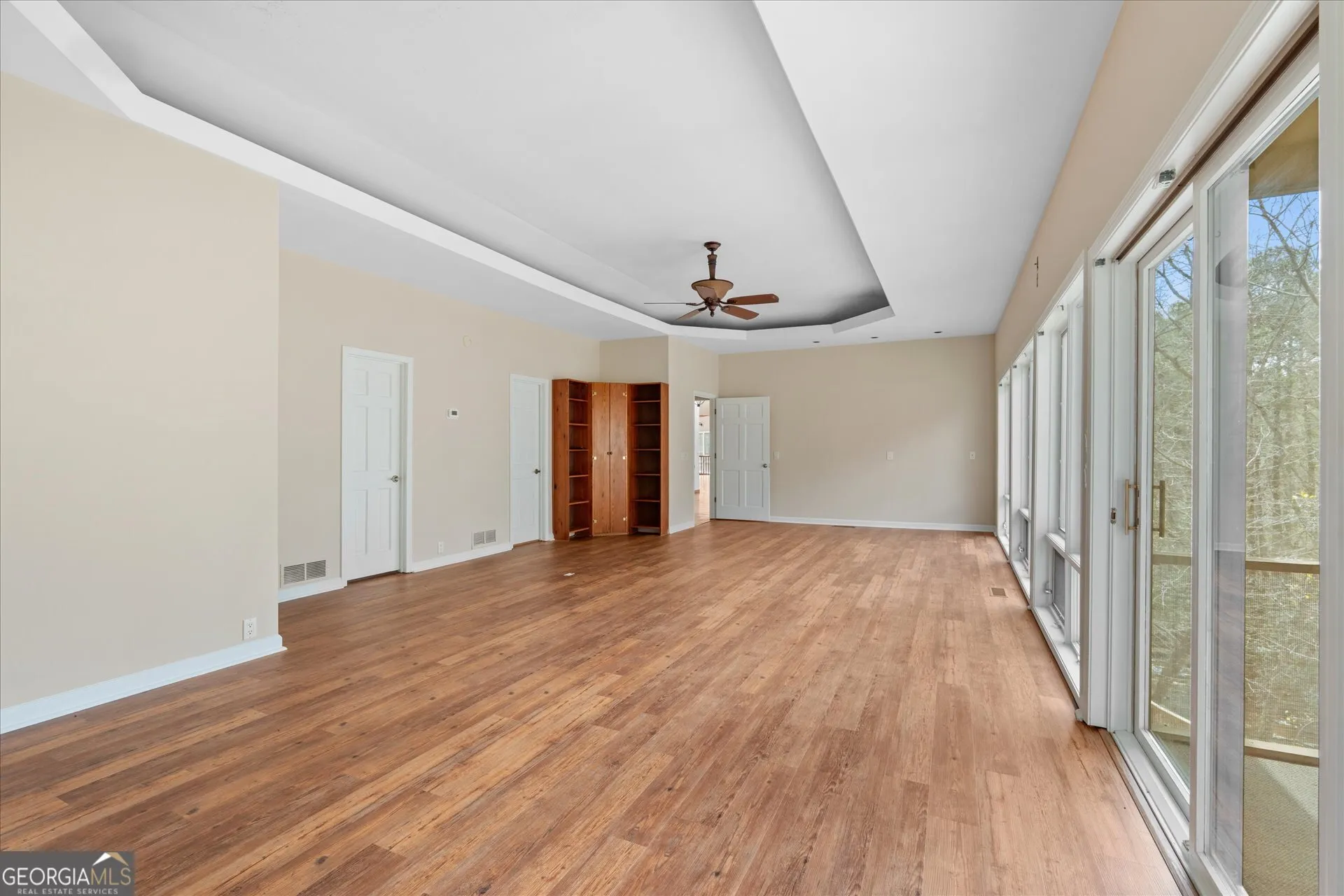 1290 Davis Rd — photo 31 of 53
