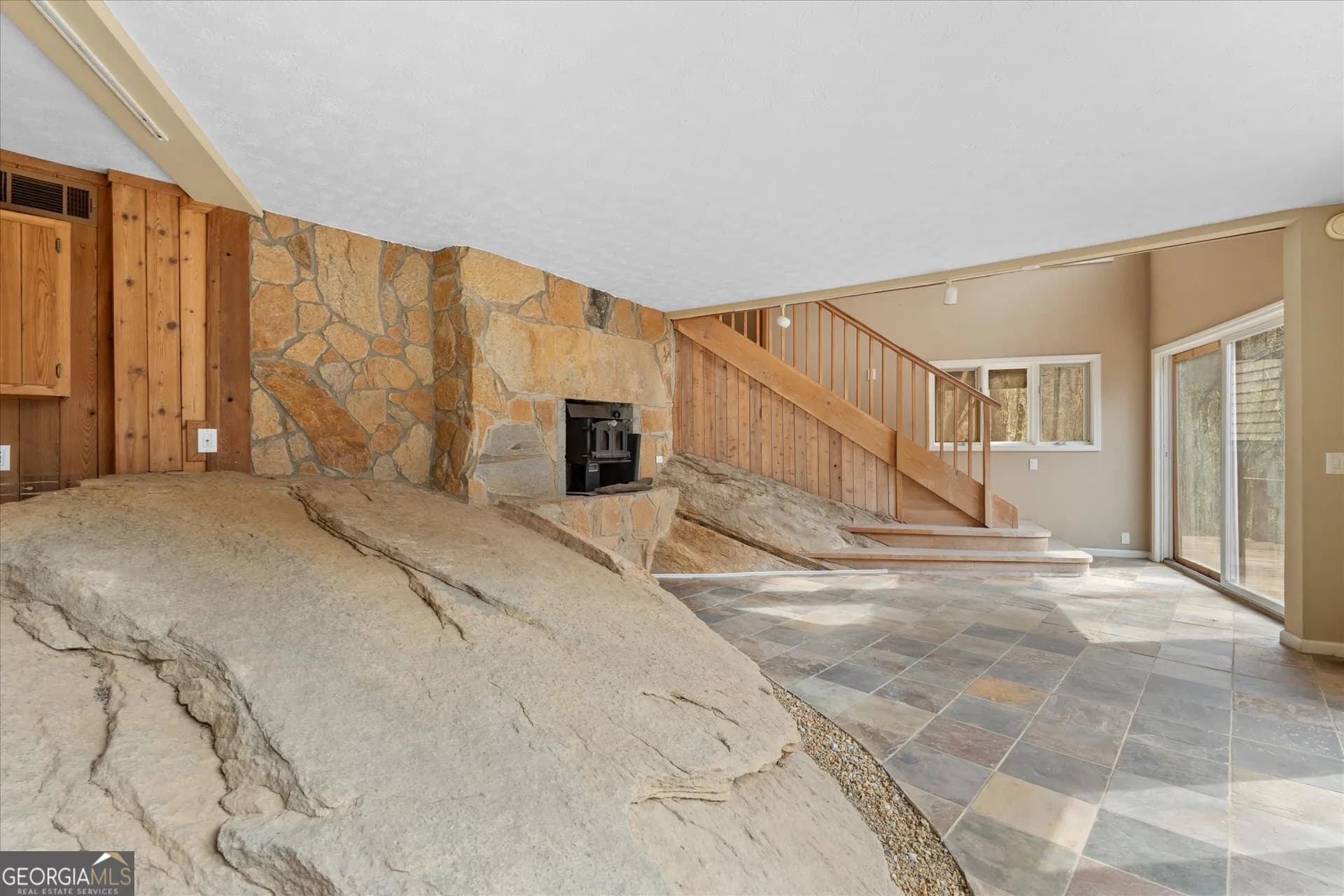 1290 Davis Rd — photo 48 of 53