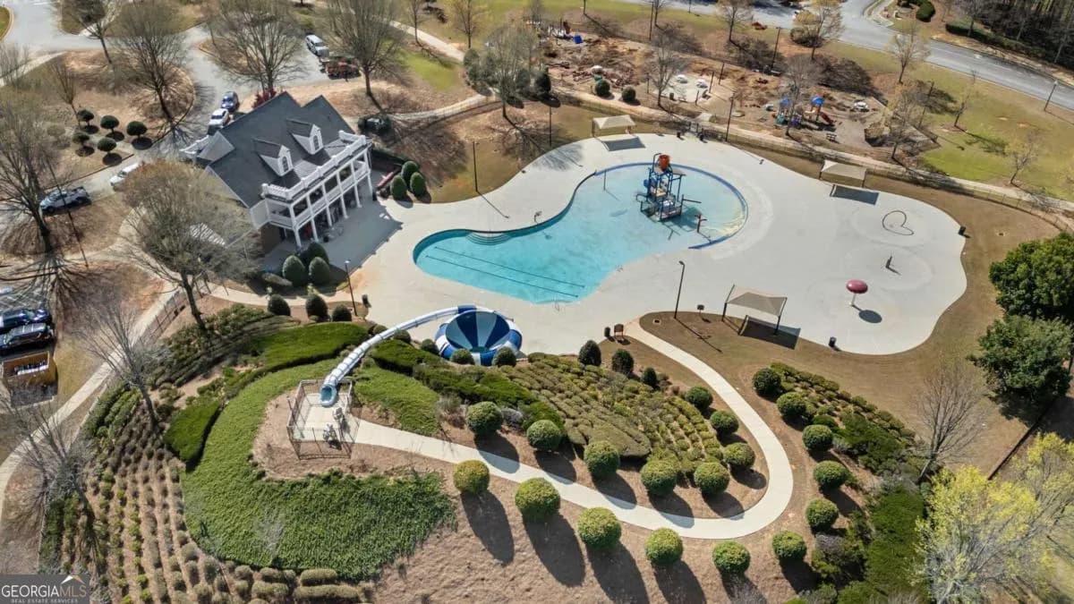 402 Manchester Ln — photo 52 of 63