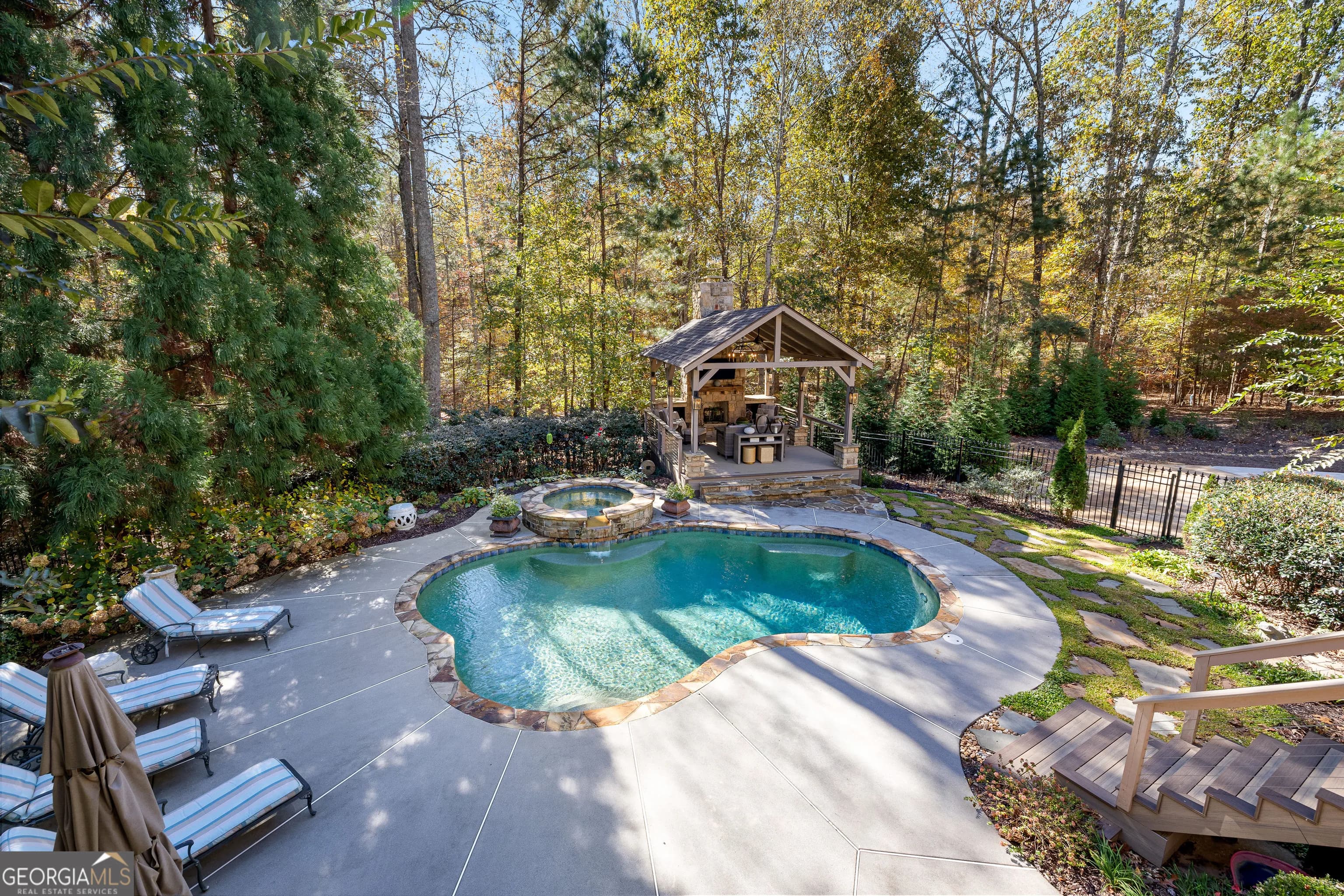 7355 Rand Dr — photo 16 of 129