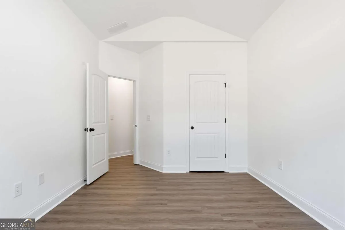 3981 Mckown Rd — photo 20 of 42