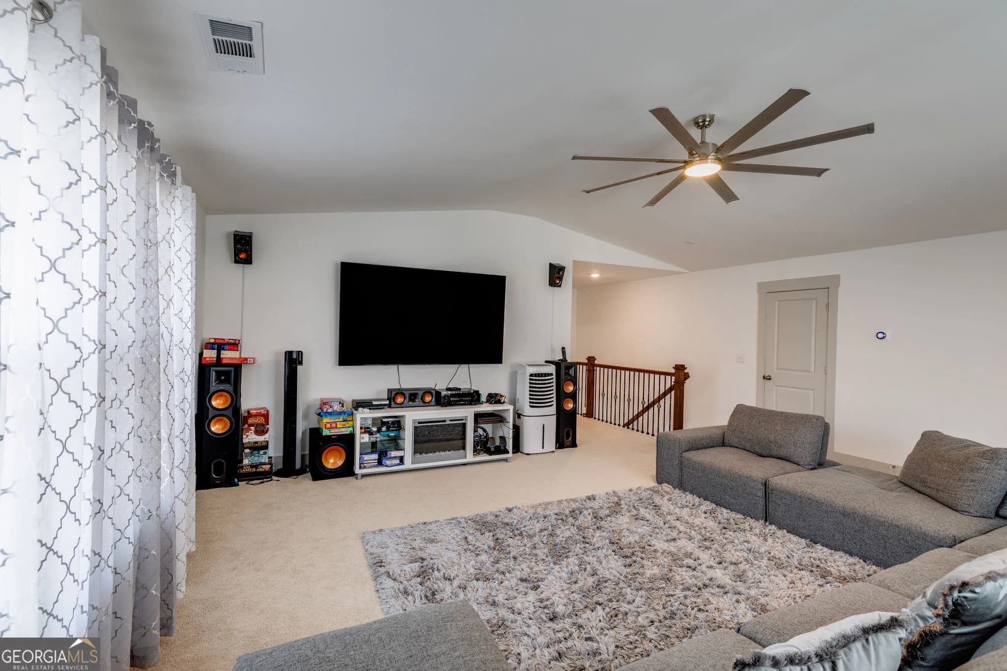 245 Crestbrook Ln — photo 34 of 47