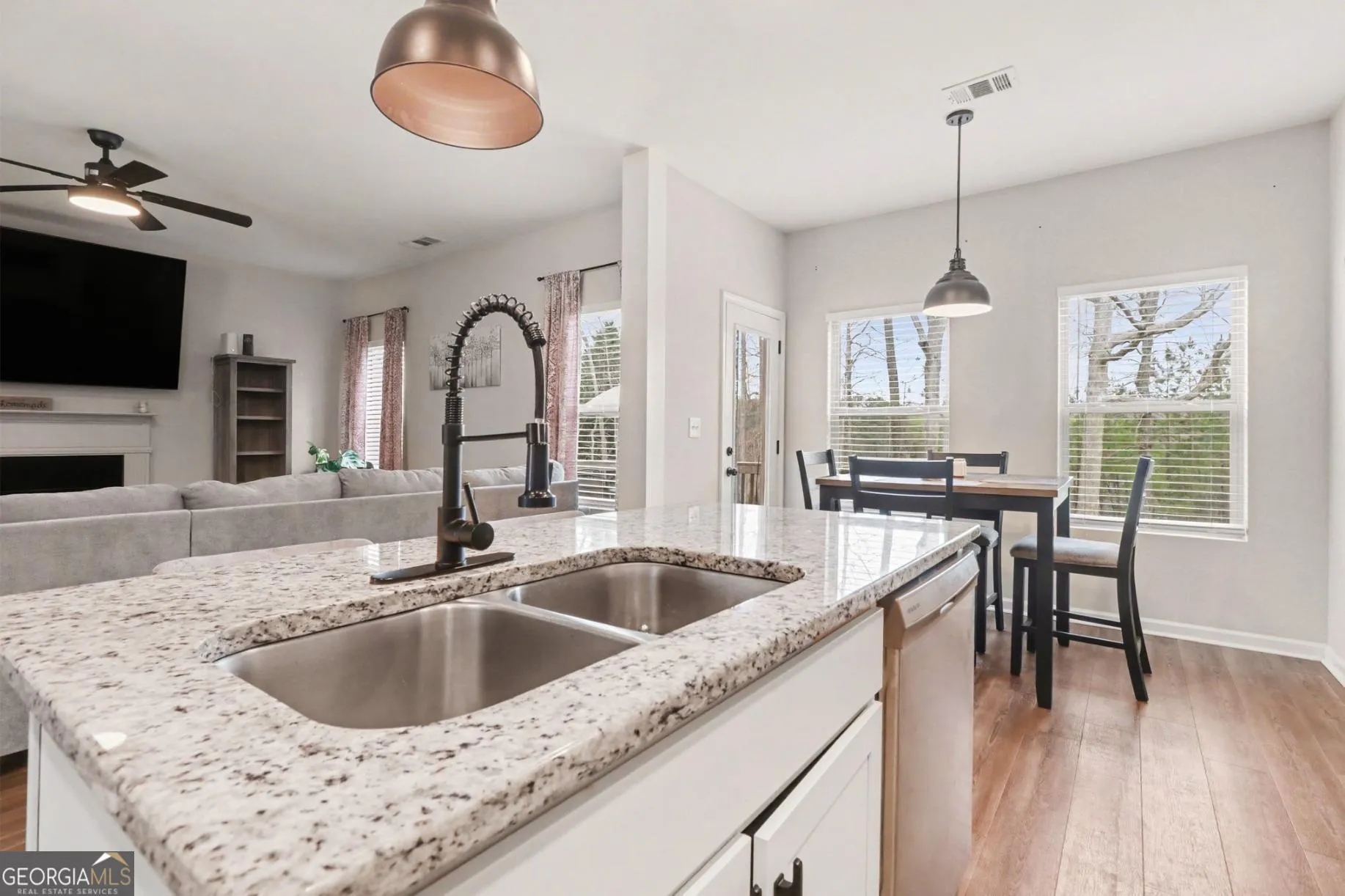 151 Deun Ct — photo 3 of 29