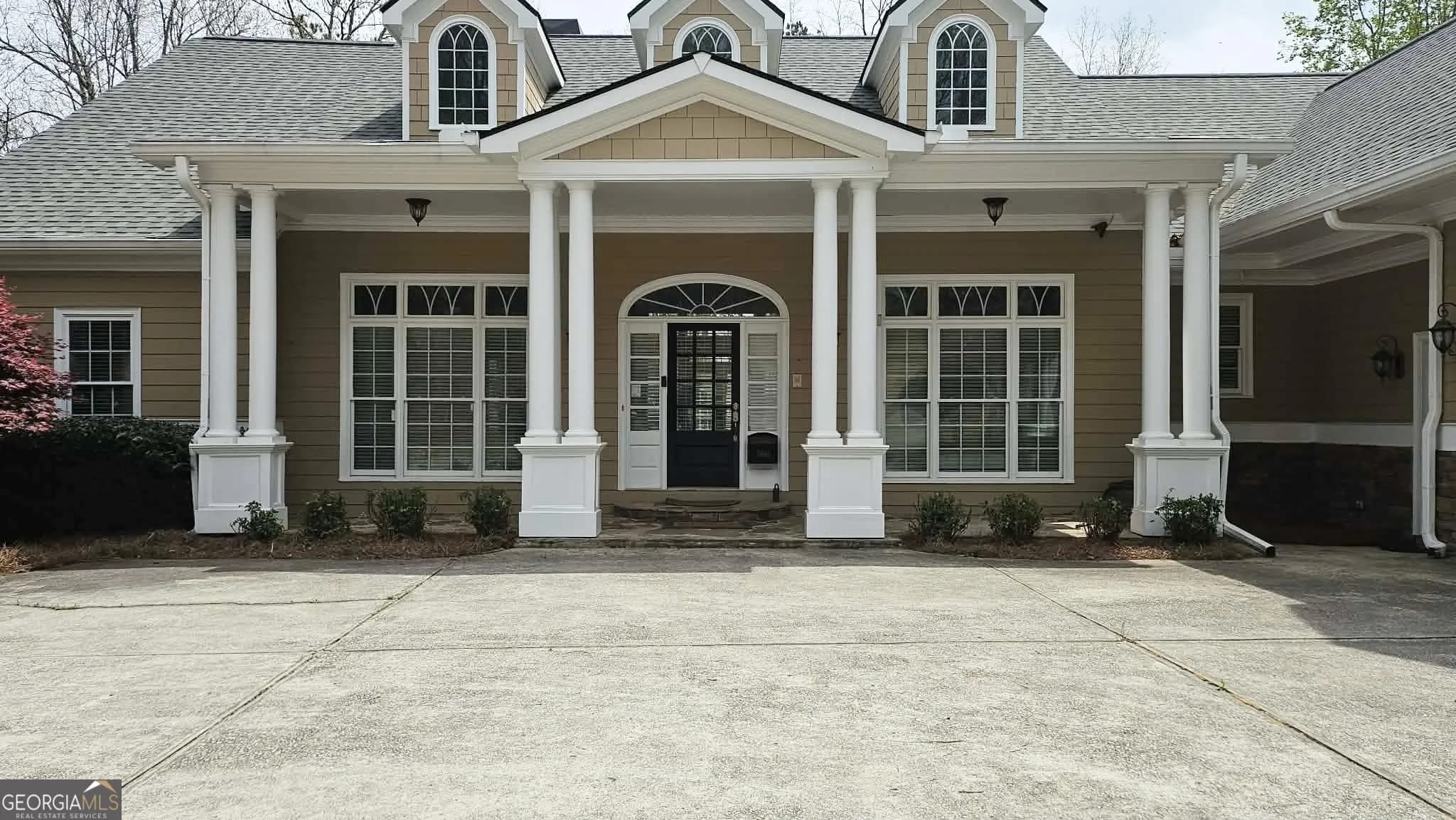 5660 Knotty Ridge Dr — photo 13 of 52
