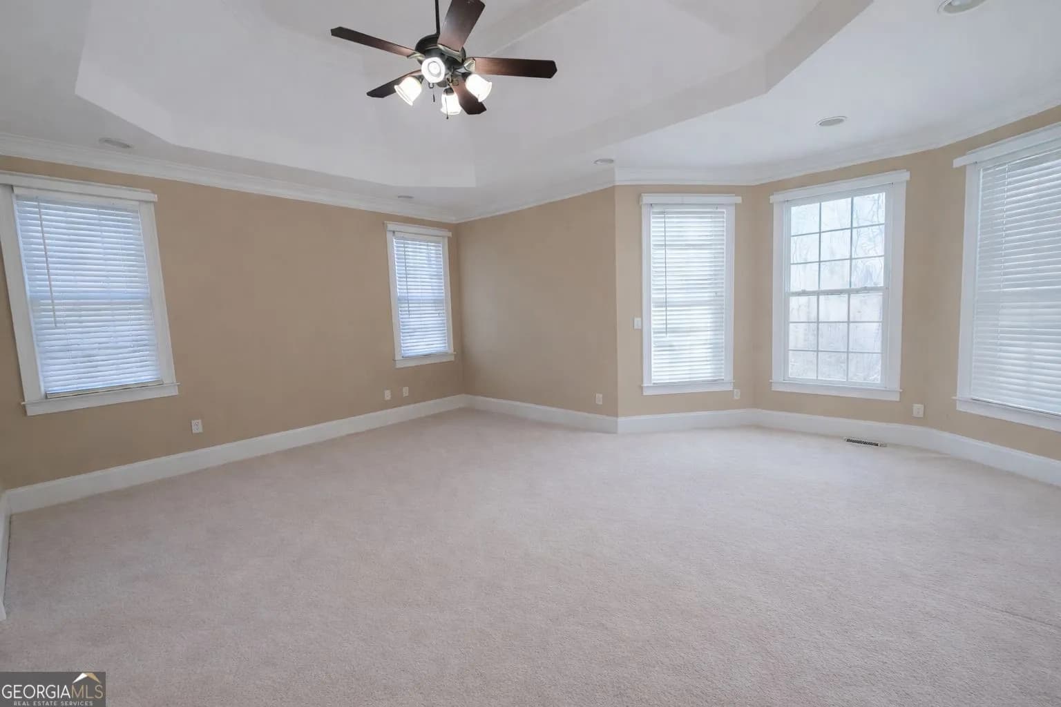 5660 Knotty Ridge Dr — photo 15 of 52