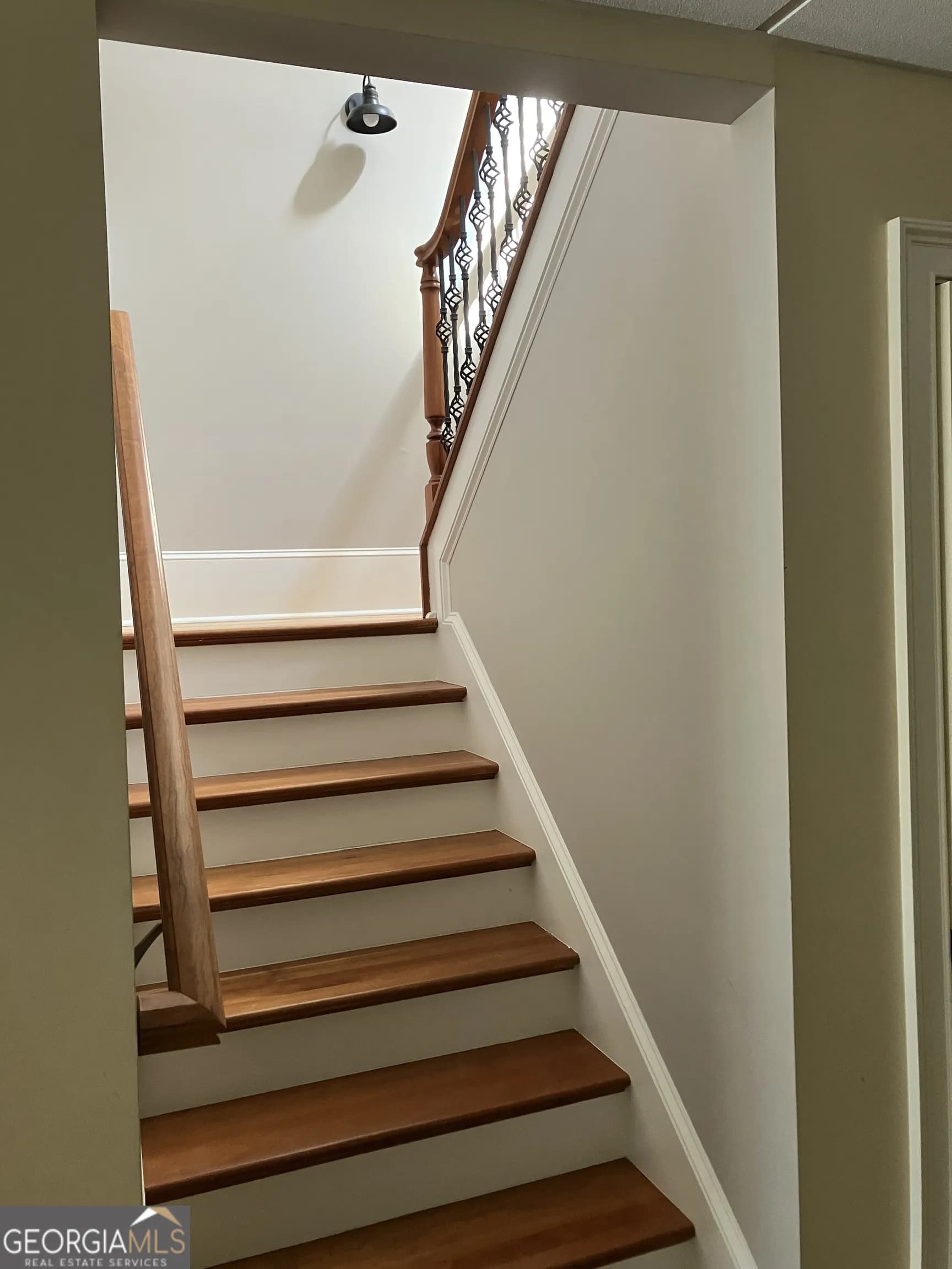 5039 Liberty Rd — photo 26 of 73