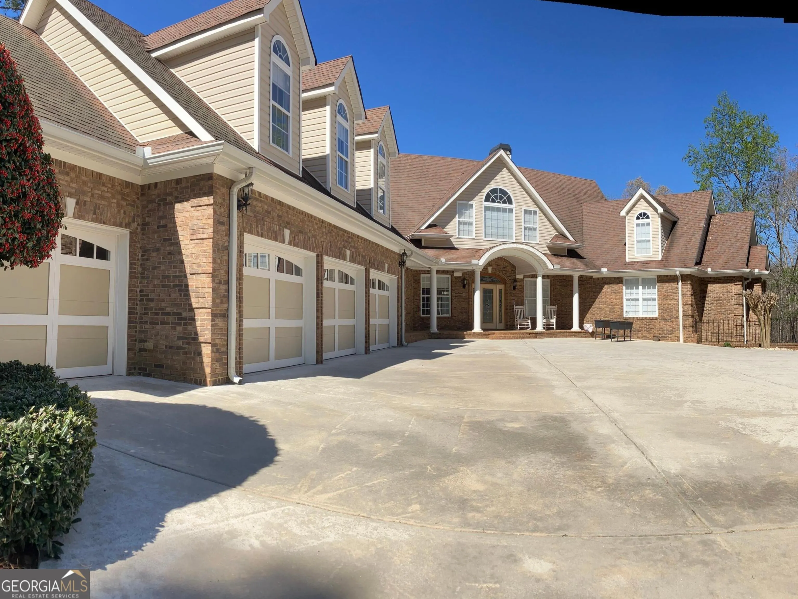 5039 Liberty Rd — photo 14 of 73