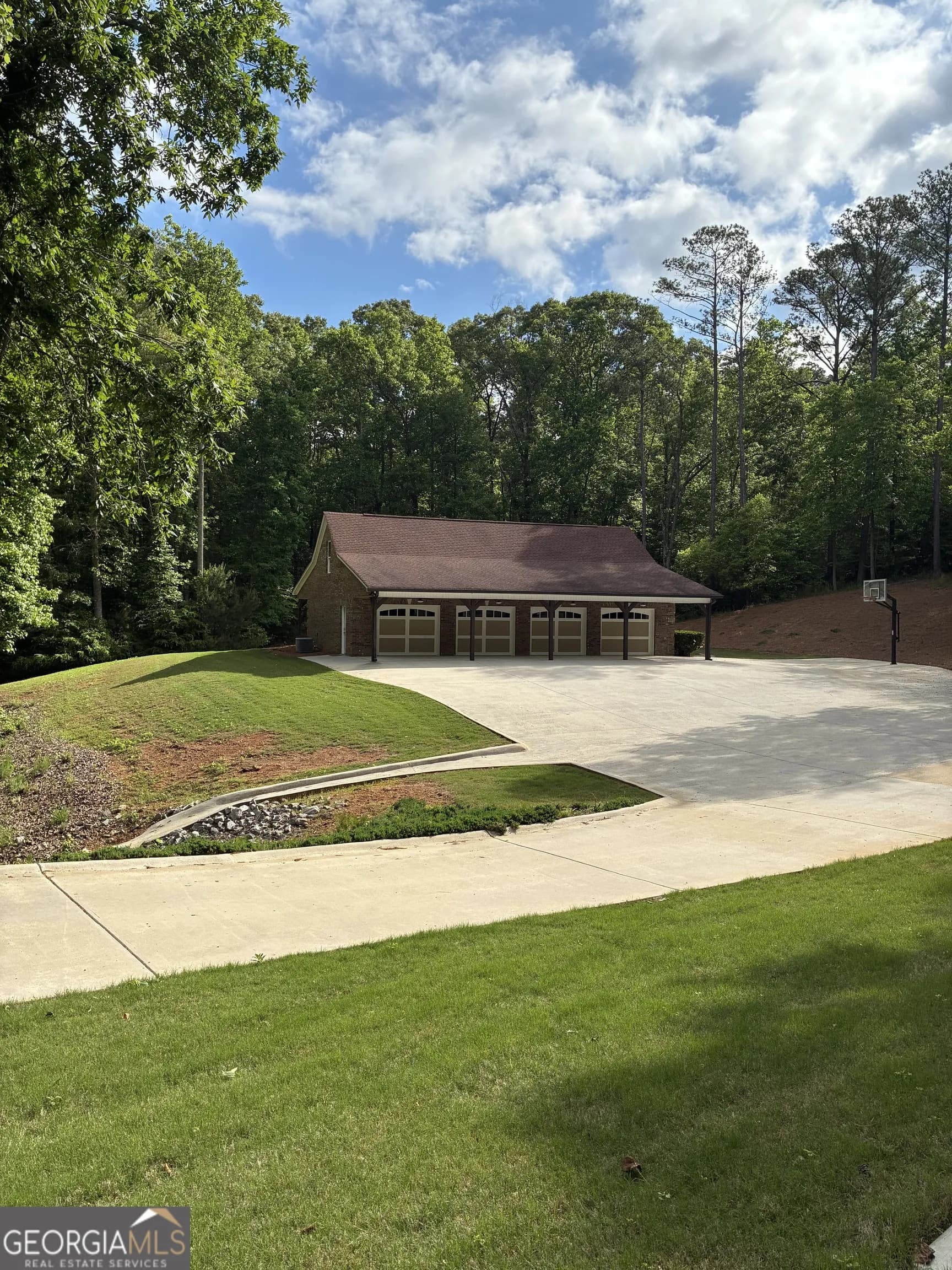 5039 Liberty Rd — photo 59 of 73