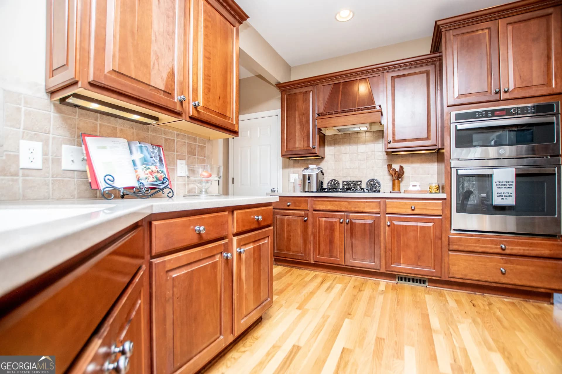 6170 Hedgestone Way — photo 30 of 120