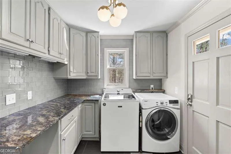 640 Overlook Trl — photo 12 of 57