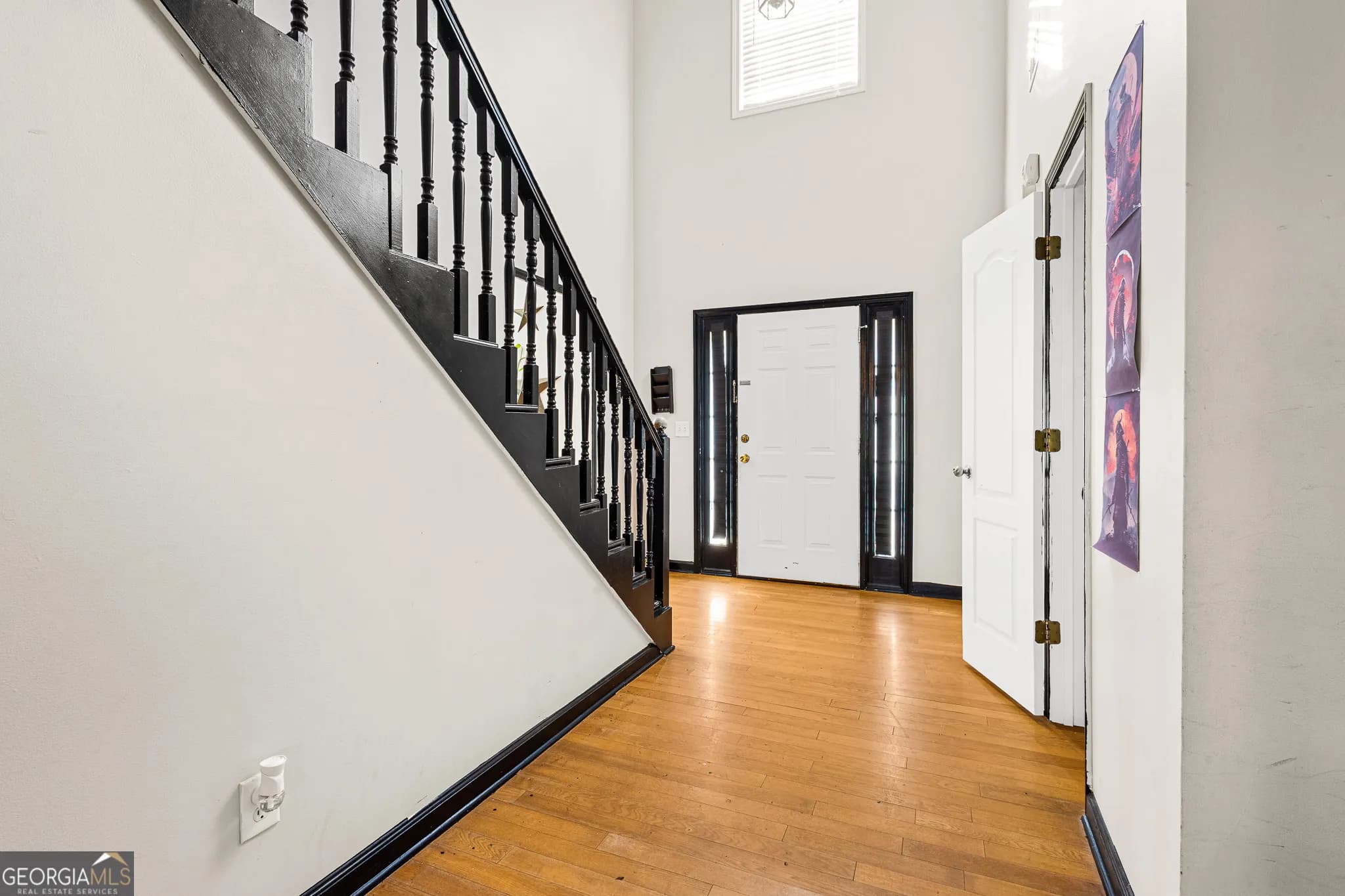 159 Jenna Ln — photo 2 of 17